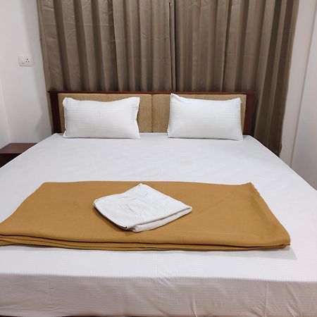 Hotel Nova Kochi Exterior photo